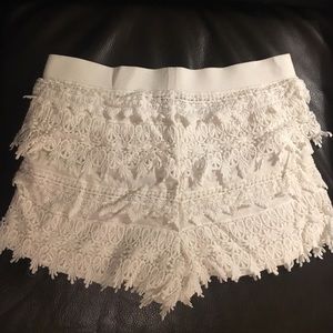 Express Lacey Shorts M